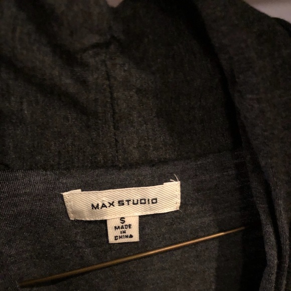 Max Studio knit top - Picture 2 of 3